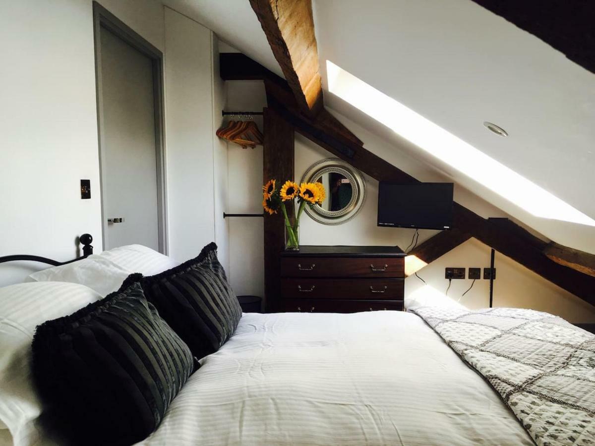 Victorian Penthouse Apartment Gloucester Exterior foto